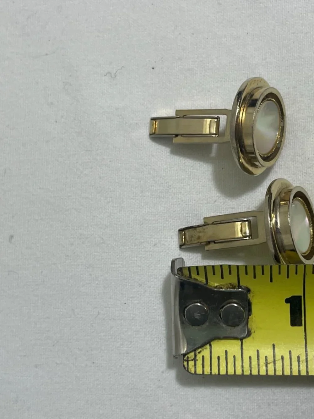 Vintage Gold Tone Mother of Pearl Round Cuff Links Pair Men's Dress Formal